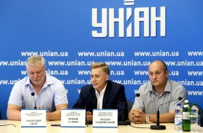 Александр Ежов, Зиновий Сулима и Богдан Бандривский