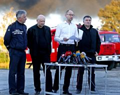 Briefing by Arseniy Yatsenyuk