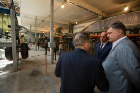 Petr Poroshenko visited the state enterprise "Antonov"