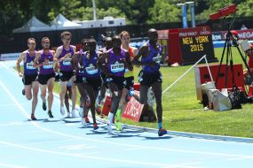 Participants race at 5000m