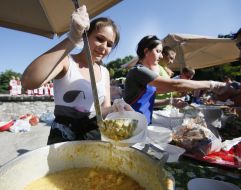 Festival of borsch and kulesh in Kiev