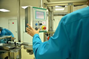 Фармацевтичний завод "Біофарма" 