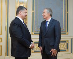 Petro Poroshenko and Tony Blair