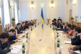 Учасники зустрічі