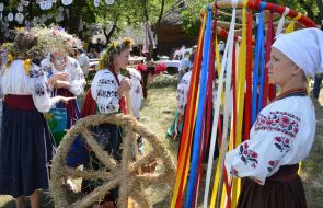Girls in Ukrainian national costumes