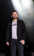 Svyatoslav Vakarchuk