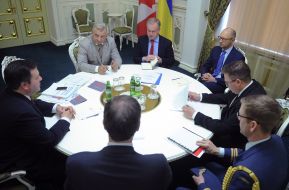 Arseniy Yatsenyuk and Jason Kenney