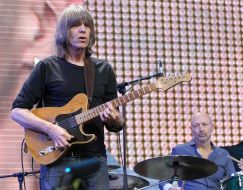 Mike Stern  