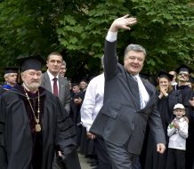 Vyacheslav Bryukhovetskiy and Petro Poroshenko