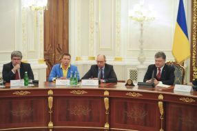 Georgy Ivanitskii, Rostislav Pavlenko, Petro Poroshenko and Arseny Yatsenyuk