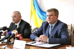 Anatoly Matios and Vladislav Bratyuk