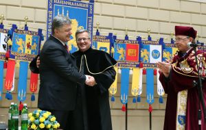 Petr Poroshenko, Bronislaw Komorowski and Vladimir Melnik