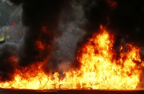 Participants of the meeting burned tires near the stadium "Dynamo"