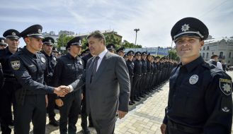 Aleksandr Fatsevich and Petr Poroshenko
