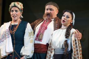 The play "Natalka Poltavka"