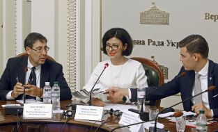 John Herbst, Oksana Syroyid, Maximilian Chuperski 