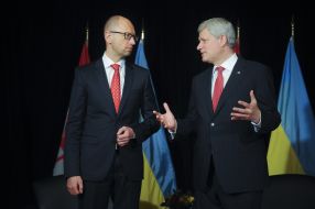 Arseniy Yatsenyuk and Stephen Harper