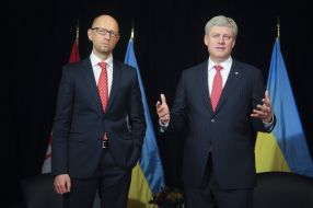 Arseniy Yatsenyuk and Stephen Harper