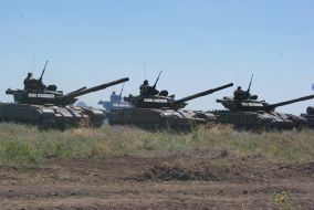 Військова техніка