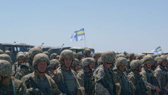 Військовослужбовці