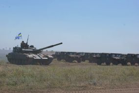 Військова техніка