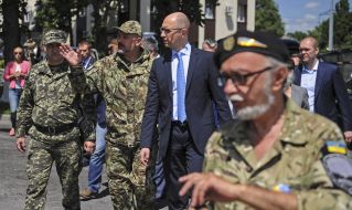 Арсеній Яценюк   