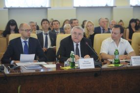 Arseniy Yatsenyuk, Laszlo Baranyay and Dmitry Andrievsky