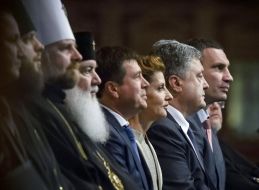 Marina Poroshenko, Petr Poroshenko and Vitali Klitschko
