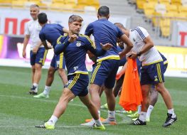 Тренировка игроков ФК "Фенербахче" (Турция) 