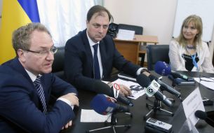 Guido Beltran, Igor Pereginets and Dorit Nitzan 