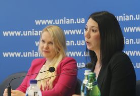 Оксана Чмыхало и Татьяна Девятиярова