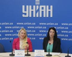 Оксана Чмыхало и Татьяна Девятиярова