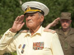 Monument to lieutenant Ivan Gutnikov-Zaluzhny