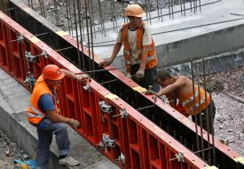 Reconstruction of the Postal Square