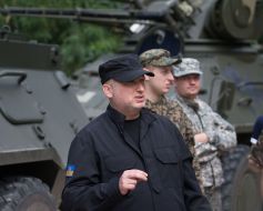 Oleksandr Turchynov on armored plant