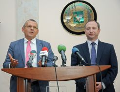 Kalman Mizsei and Igor Rainin