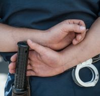 Сотрудник милиции