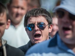 Unknown in sportswear during a rally