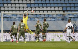 Playing moment of match