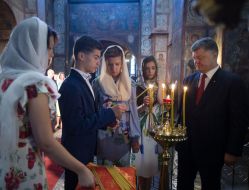 Petro Poroshenko with the family 