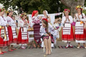 Traditional Ukrainian wedding
