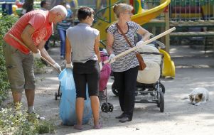 Cleaning of Syrets Park in Kiev