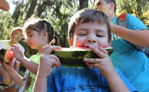 Children eating watermelon
