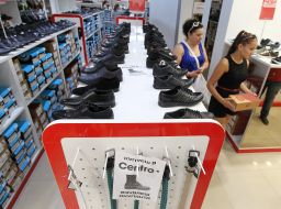 Picket of shoe store