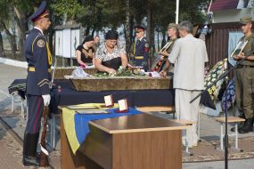 Farewell ceremony with soldiers