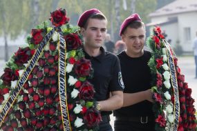 Farewell ceremony with soldiers