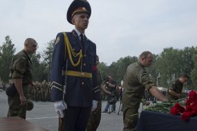 Farewell ceremony with soldiers