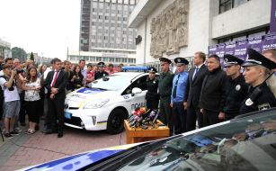 Polls point to the new patrol police