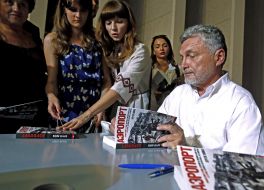 Autograph session by Sergey Loiko