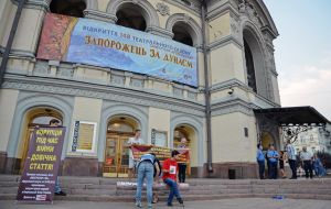 Flashmob "Corruption in the National Opera of Ukraine"